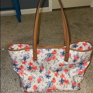 Michael Kors Tote
